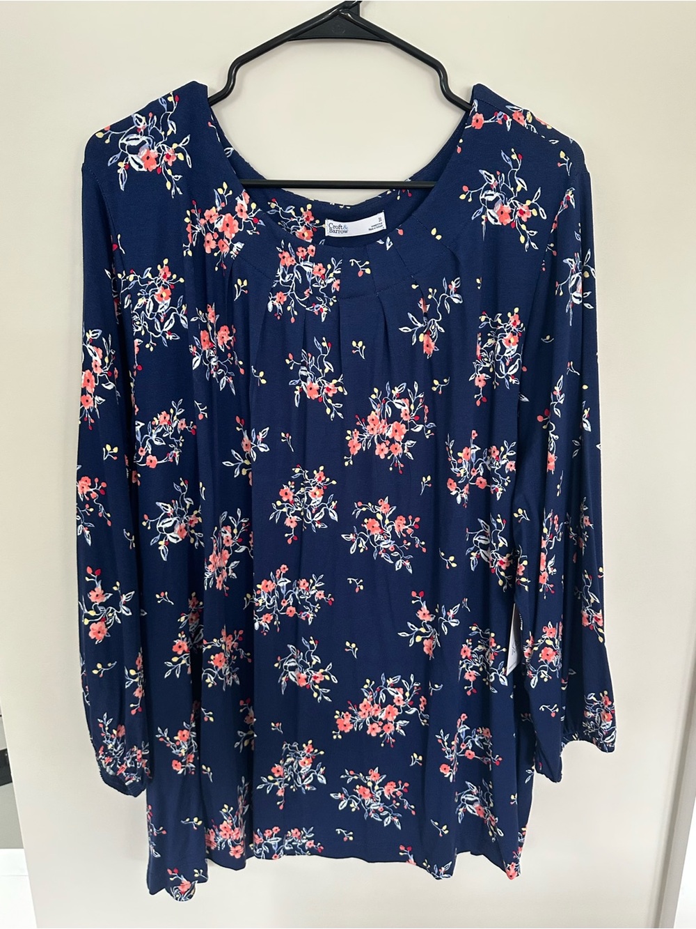 croft & barrow Navy Floral Pleated Scoop Neck Tunic